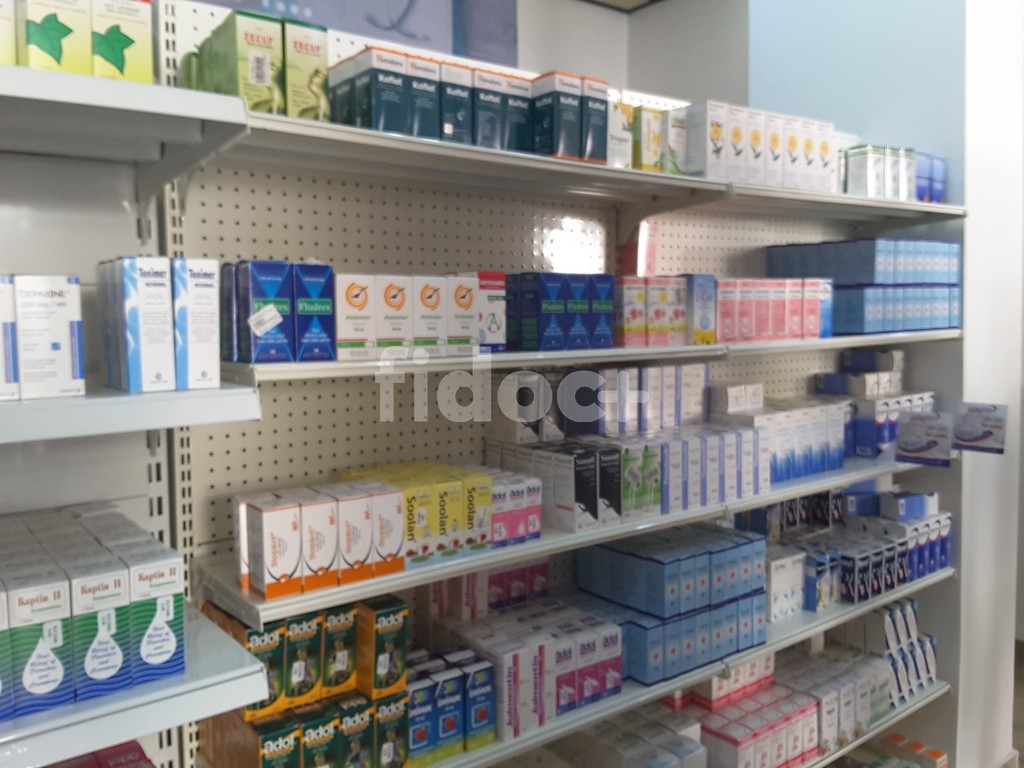 Apple Care Pharmacy (France Cluster), Dubai